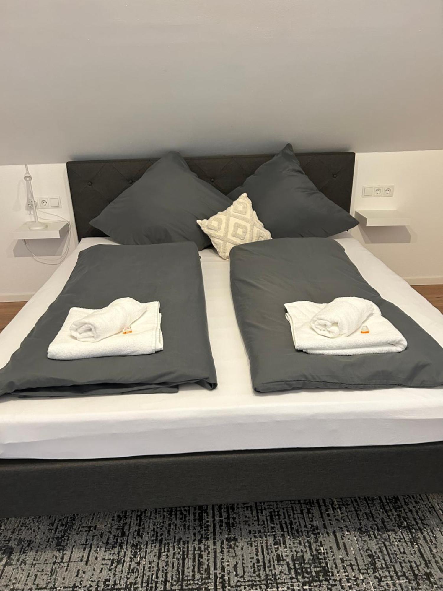 Allgaeu Zimmer Leandi Memmingen Zewnętrze zdjęcie